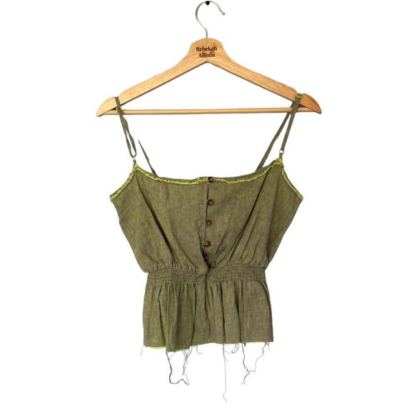 Urban Outfitters Tops - NWT Urban Outfitters Green Raw Edge Tank Top in Size XS